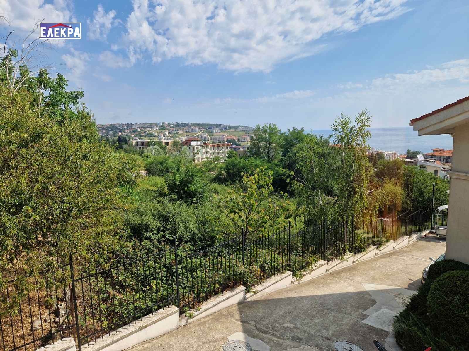 Продава КЪЩА, гр. Бяла, област Варна, снимка 12 - Къщи - 56645138