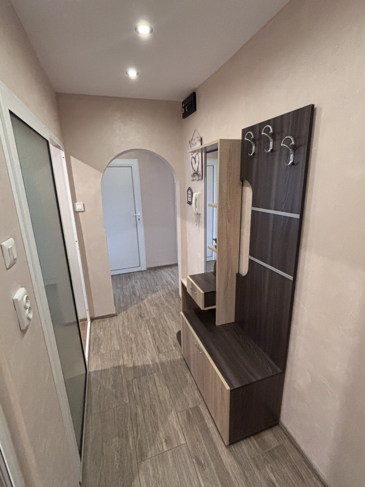 ������� 4-����� | Imot.bg � ����������� 8