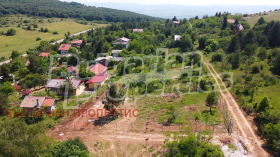 Парцел с. Градец, област София