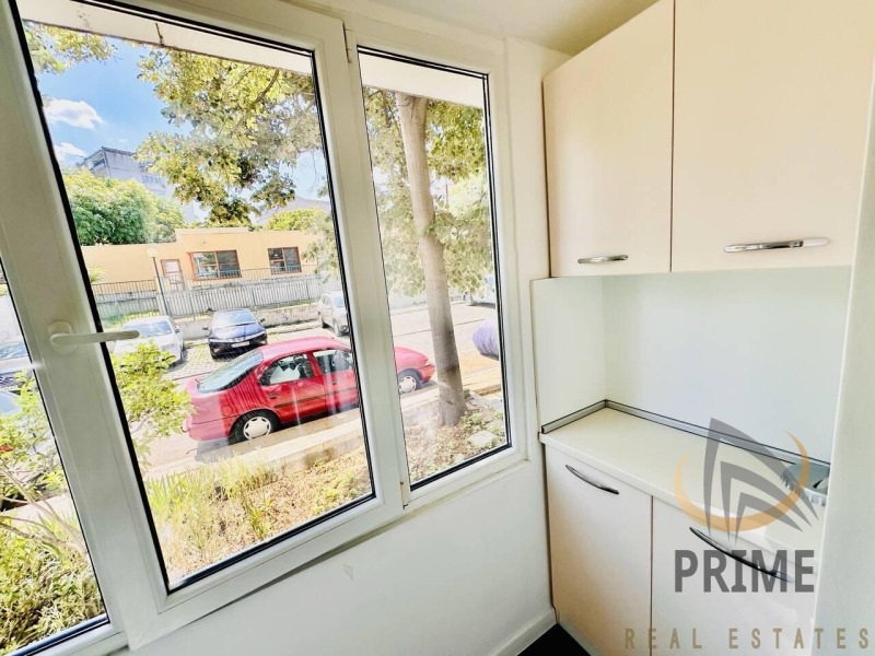 Продава 2-СТАЕН, гр. Бургас, Лазур, снимка 11 - Апартаменти - 53331360