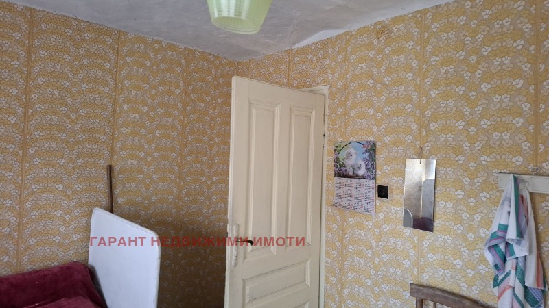 Продава КЪЩА, с. Иванковци, област Габрово, снимка 5 - Къщи - 53153186