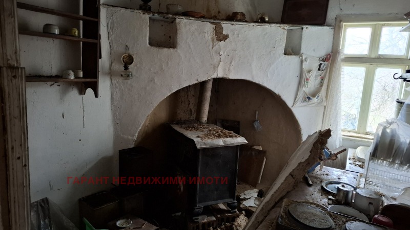 Продава КЪЩА, с. Иванковци, област Габрово, снимка 4 - Къщи - 53153186