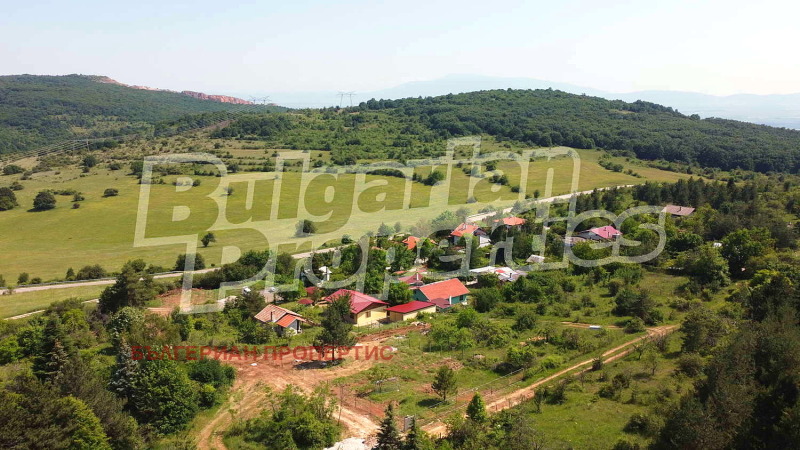 Продава  Парцел област София , с. Градец , 823 кв.м | 28158657 - изображение [7]