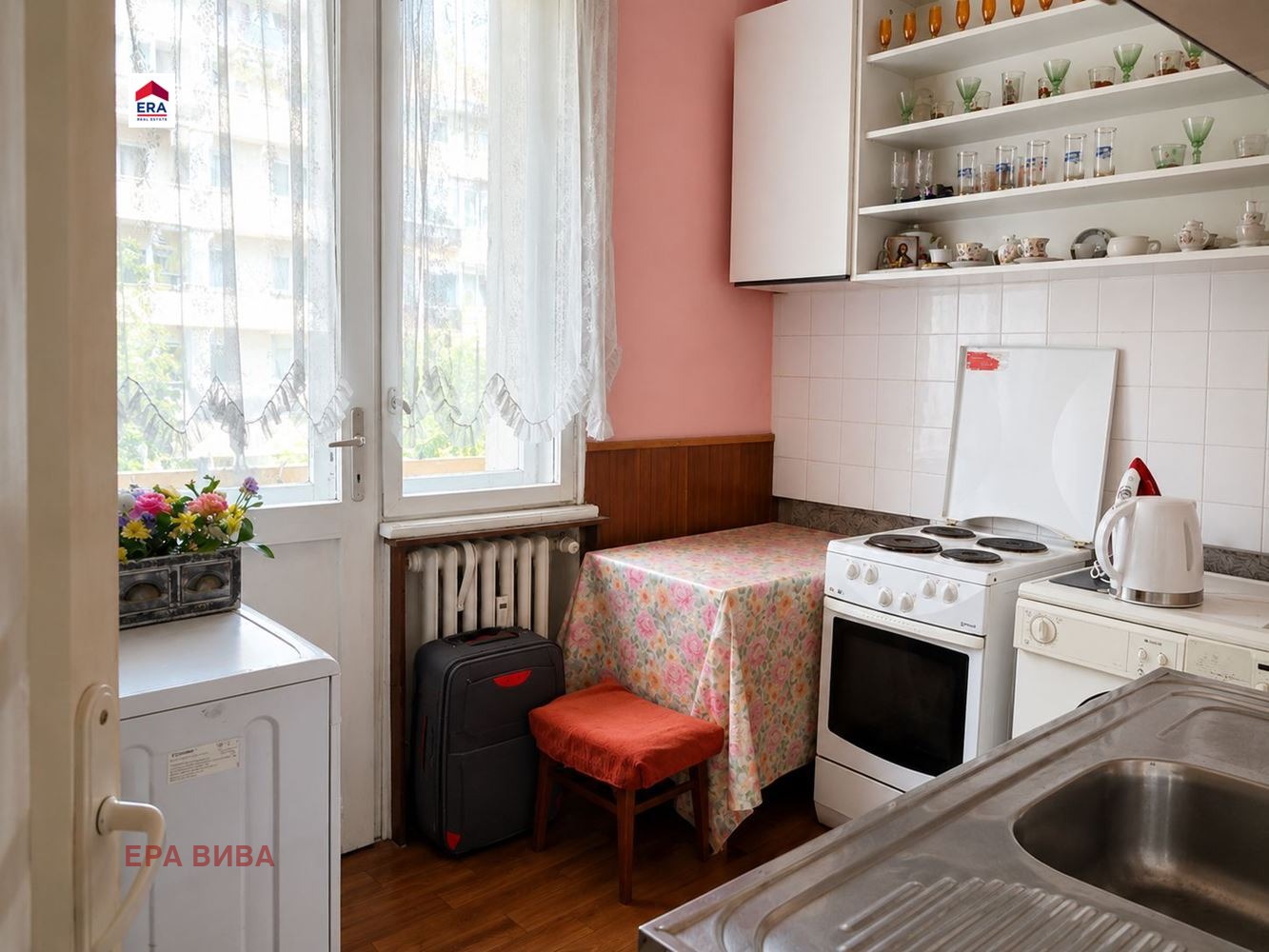 Продава 2-СТАЕН, гр. София, Център, снимка 4 - Апартаменти - 56356559