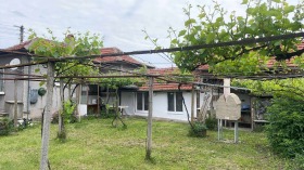 Haus Raschena, region Stara Sagora 3