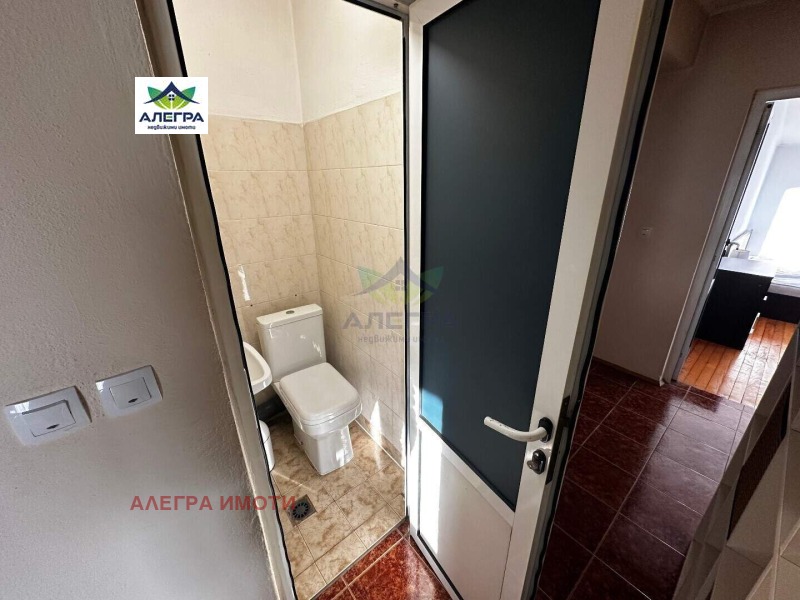 Продава  3-стаен град Пазарджик , Център , 74 кв.м | 11741655 - изображение [7]