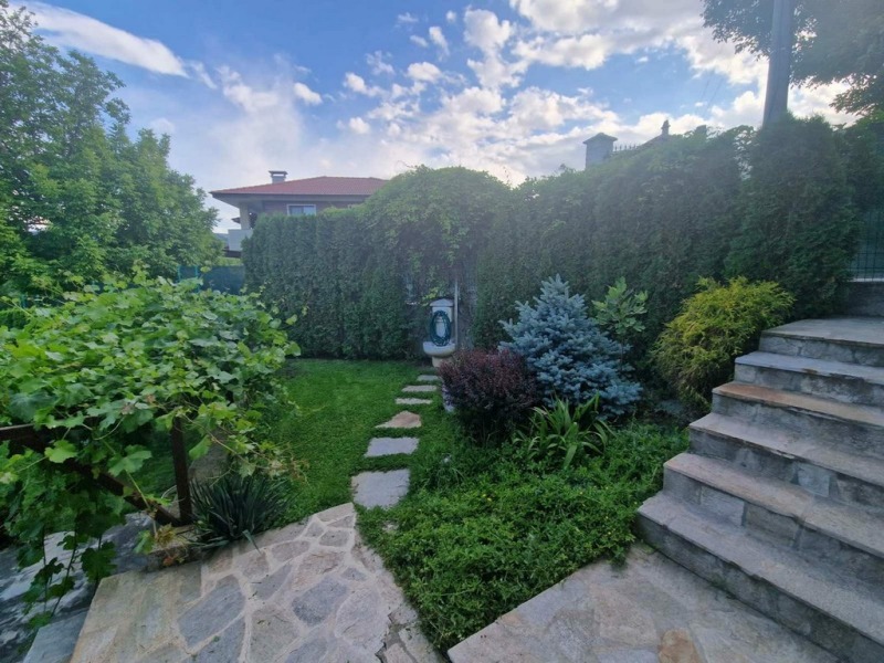 Продава КЪЩА, с. Гняздово, област Кърджали, снимка 3 - Къщи - 53506642