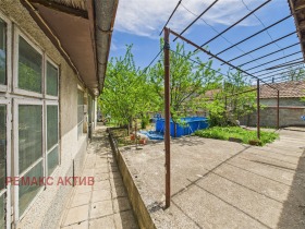 Hus Vetrino, region Varna 15