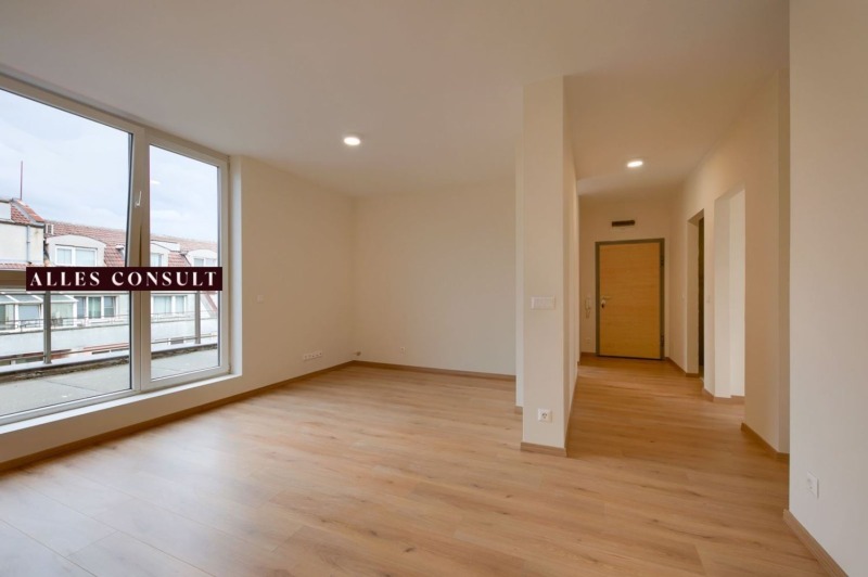 Till salu  2 sovrum Sofia , Manastirski livadi , 155 kvm | 52201695 - bild [8]