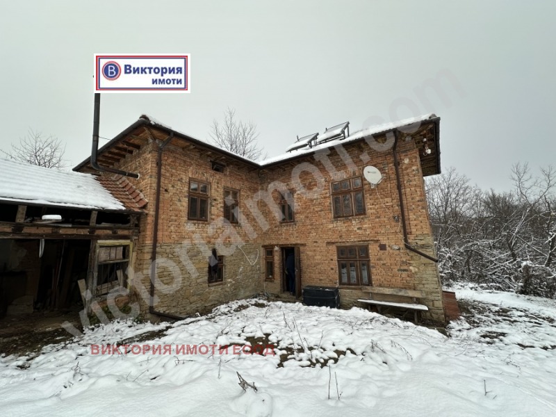 Продава КЪЩА, с. Големи Българени, област Габрово, снимка 4 - Къщи - 48699935