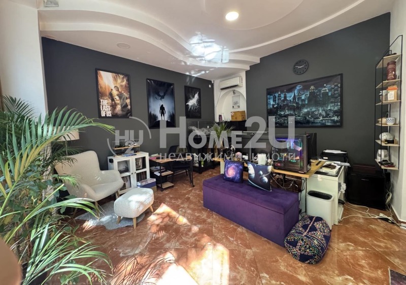 En venta  Comercio Varna , Tsentar , 65 metros cuadrados | 13546258