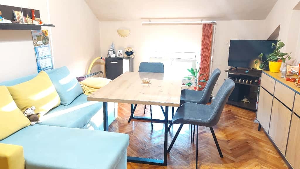 Продава 3-СТАЕН, гр. Хасково, Център, снимка 2 - Апартаменти - 53676042