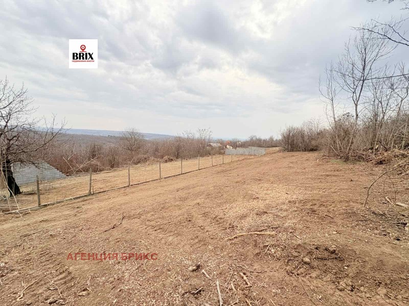 Продава ПАРЦЕЛ в град Русе, в.з. Левента - 500 кв.м / 13 500 € » 26 403.71 лв., АГЕНЦИЯ БРИКС