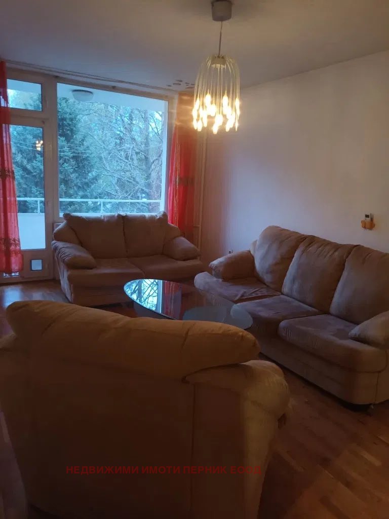 Продается  1 спальня Перник , Изток , 73 кв.м | 66459674
