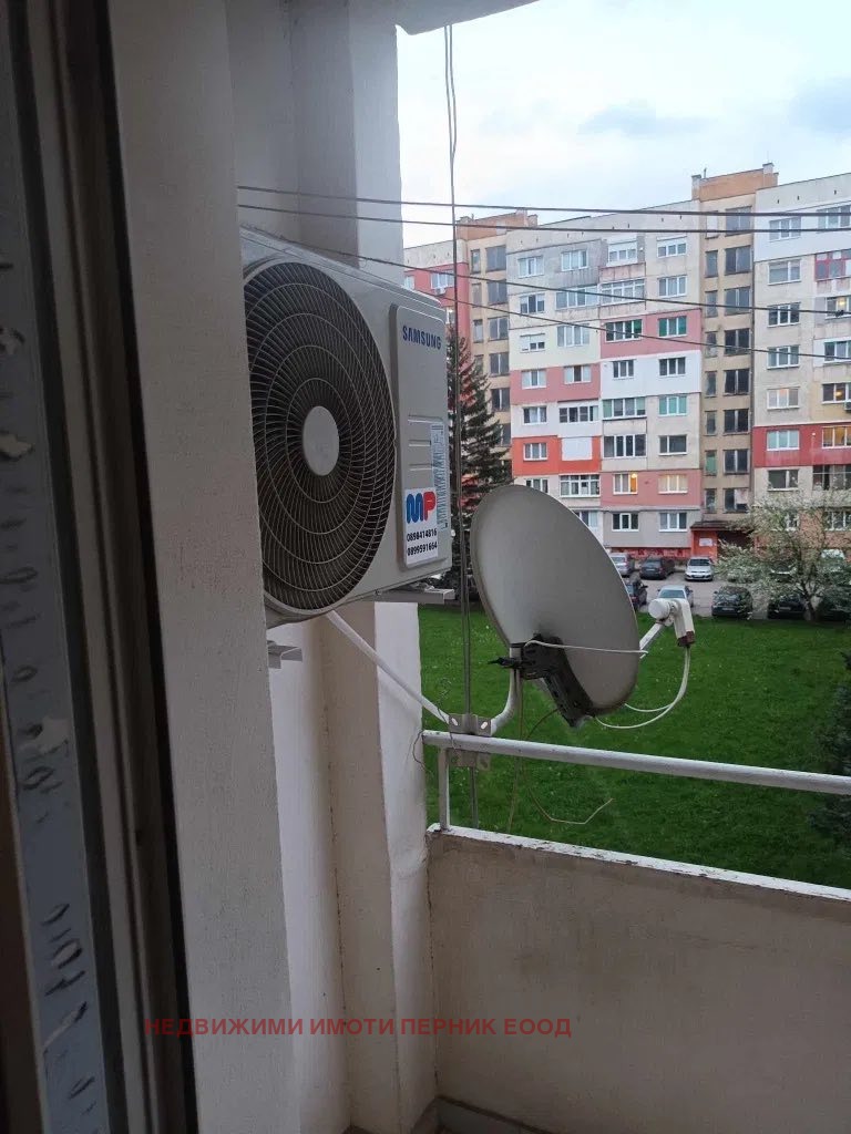 Продается  1 спальня Перник , Изток , 73 кв.м | 66459674 - изображение [2]