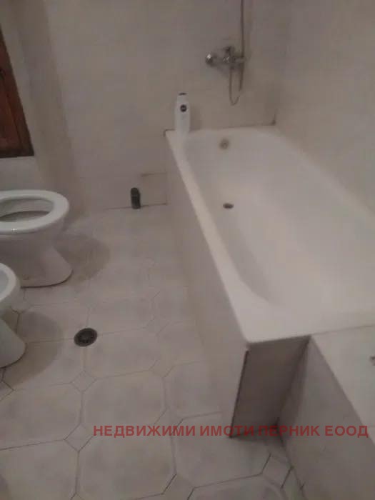 Продается  1 спальня Перник , Изток , 73 кв.м | 66459674 - изображение [7]