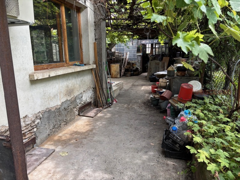 Продава ЕТАЖ ОТ КЪЩА, гр. Враца, Център, снимка 3 - Етаж от къща - 52782309