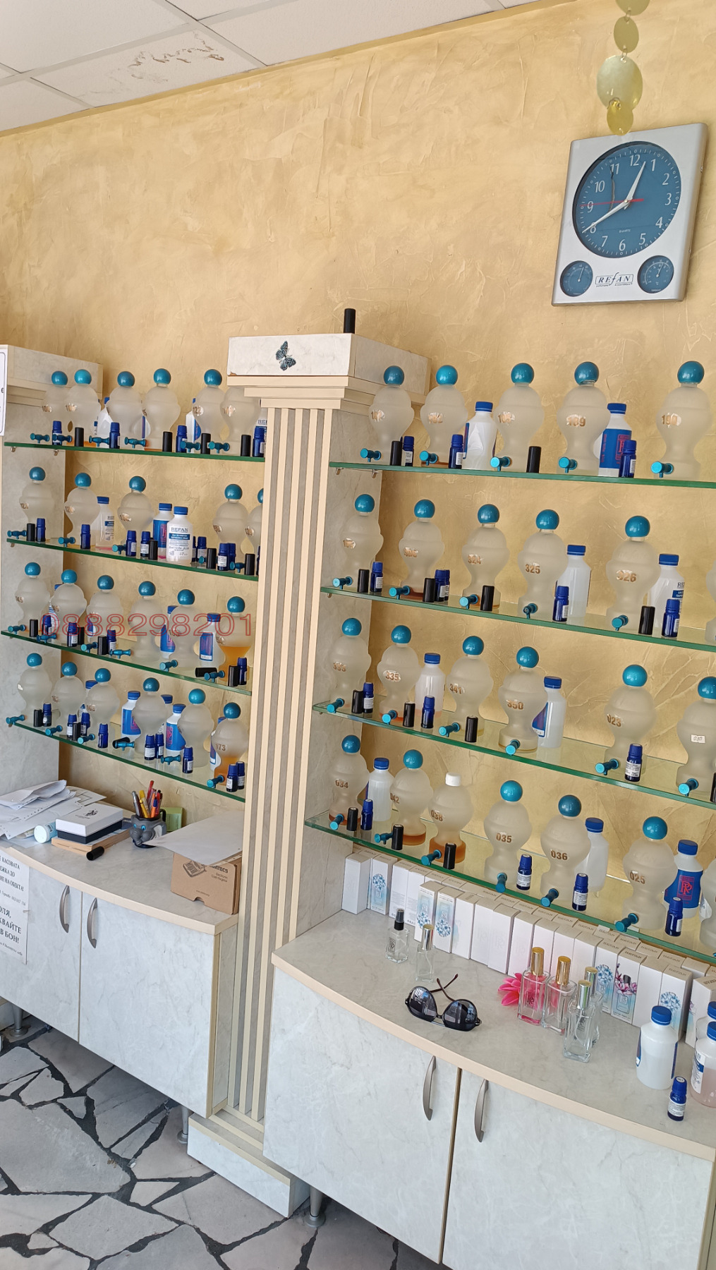 Продава МАГАЗИН, гр. Горна Оряховица, област Велико Търново, снимка 3 - Магазини - 53969046