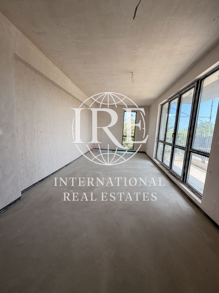 Продава 3-СТАЕН, гр. Варна, м-т Горна Трака, снимка 2 - Апартаменти - 55991085
