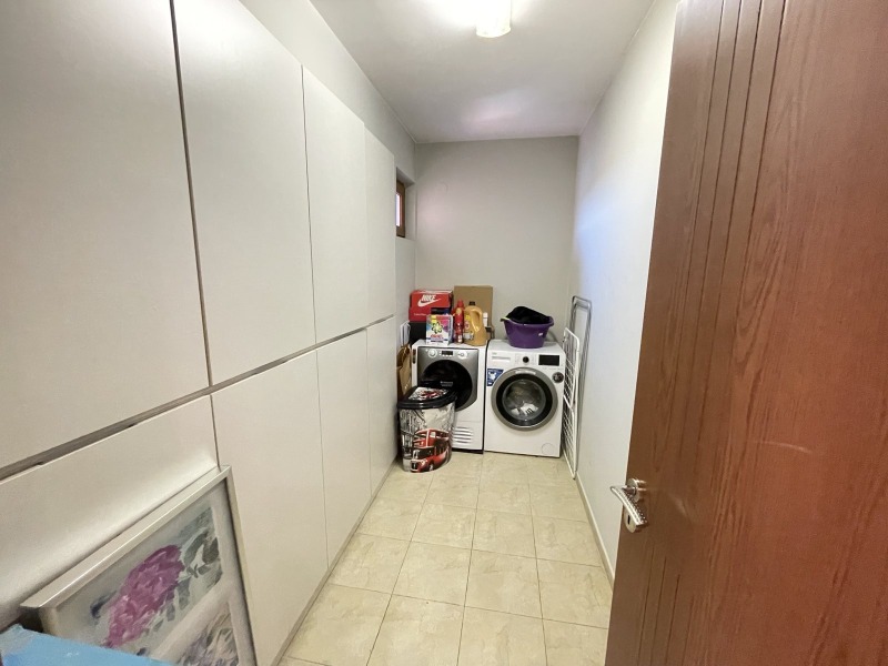 Myytävänä  Talo Sofia , Ivanjane , 240 neliömetriä | 48307694 - kuva [12]