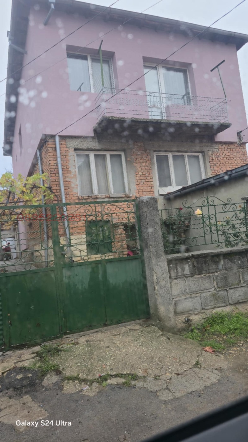 Продава КЪЩА, гр. Добрич, Иглика, снимка 2 - Къщи - 52779010