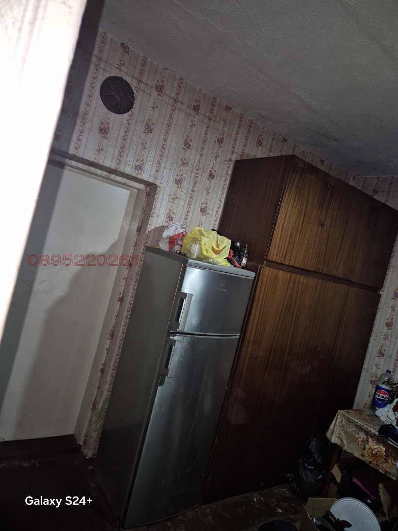 Продава КЪЩА, гр. Добрич, Иглика, снимка 6 - Къщи - 52779010