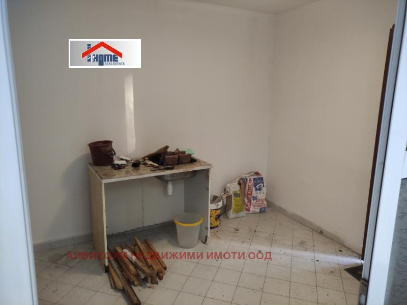 Продава КЪЩА, гр. Плевен, Дружба 3, снимка 3 - Къщи - 52926278