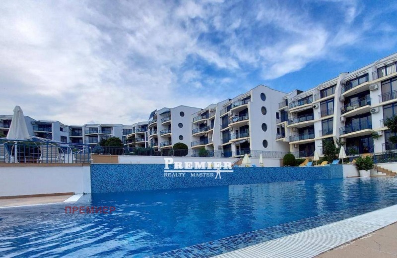 Продава 3-СТАЕН, гр. Свети Влас, област Бургас