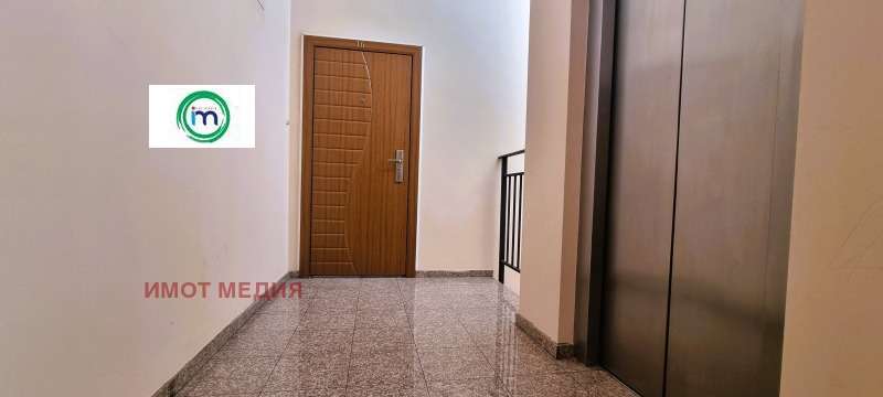 Продава 4-СТАЕН, гр. Пазарджик, Идеален център, снимка 13 - Апартаменти - 53153282