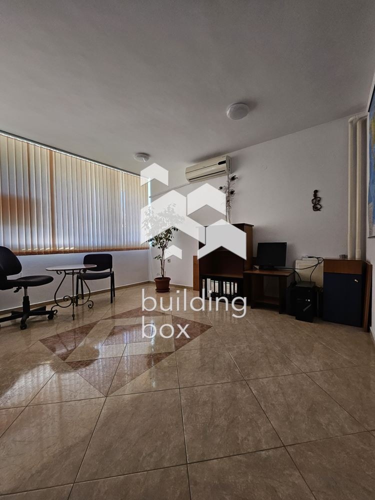 Till salu  Kontor Plovdiv , Karsjijaka , 29 kvm | 85045391 - bild [3]