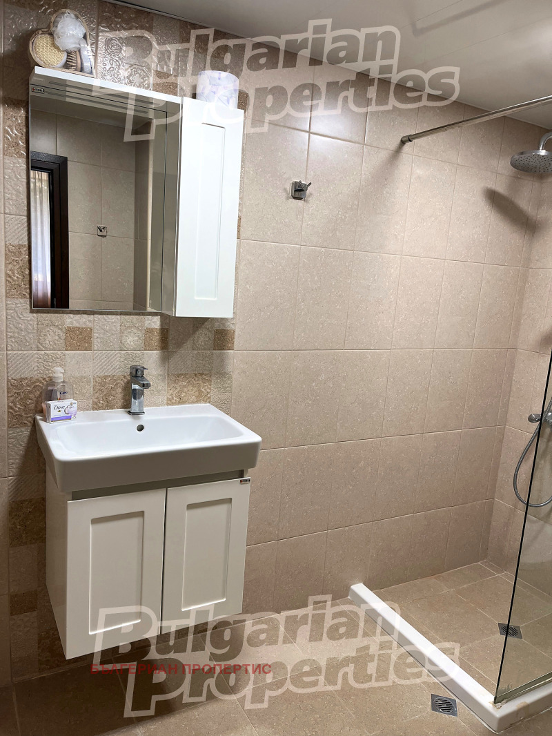 Продава КЪЩА, с. Крушари, област Добрич, снимка 9 - Къщи - 53266407