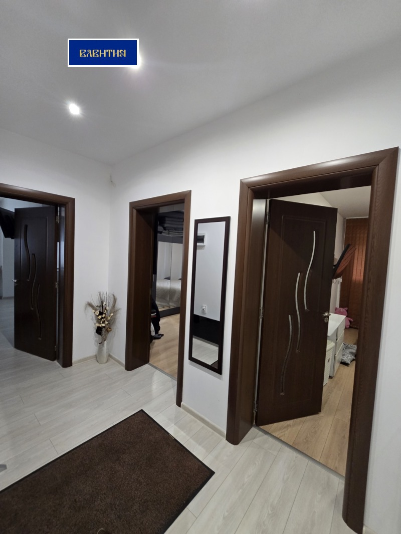 Продава КЪЩА, гр. София, Горубляне, снимка 12 - Къщи - 53453301