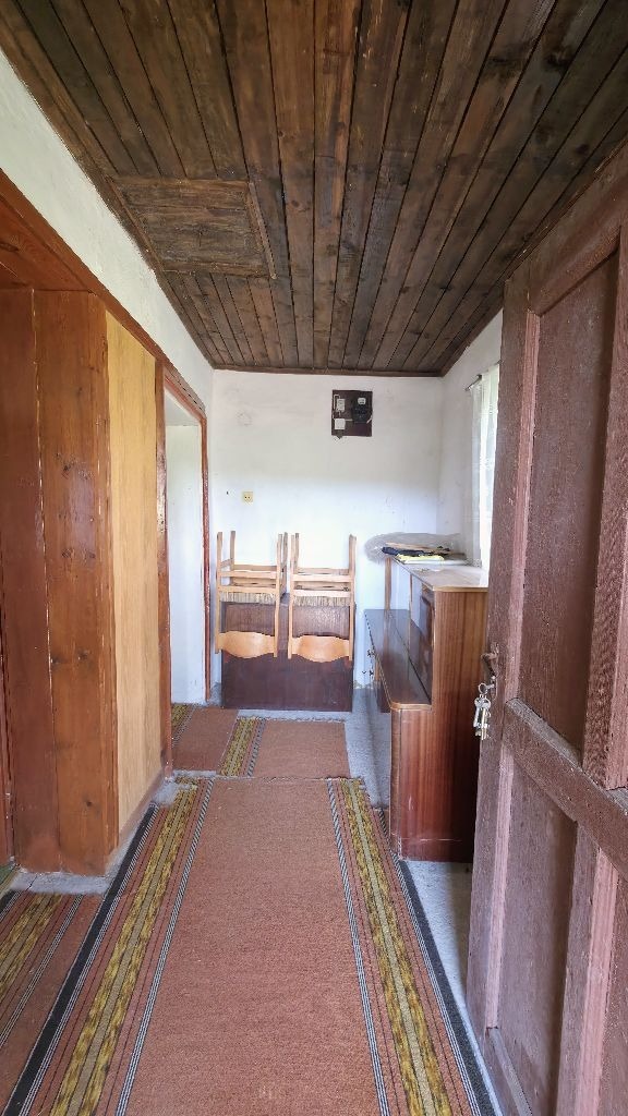 Продава КЪЩА, с. Вискяр, област Перник, снимка 10 - Къщи - 56135645