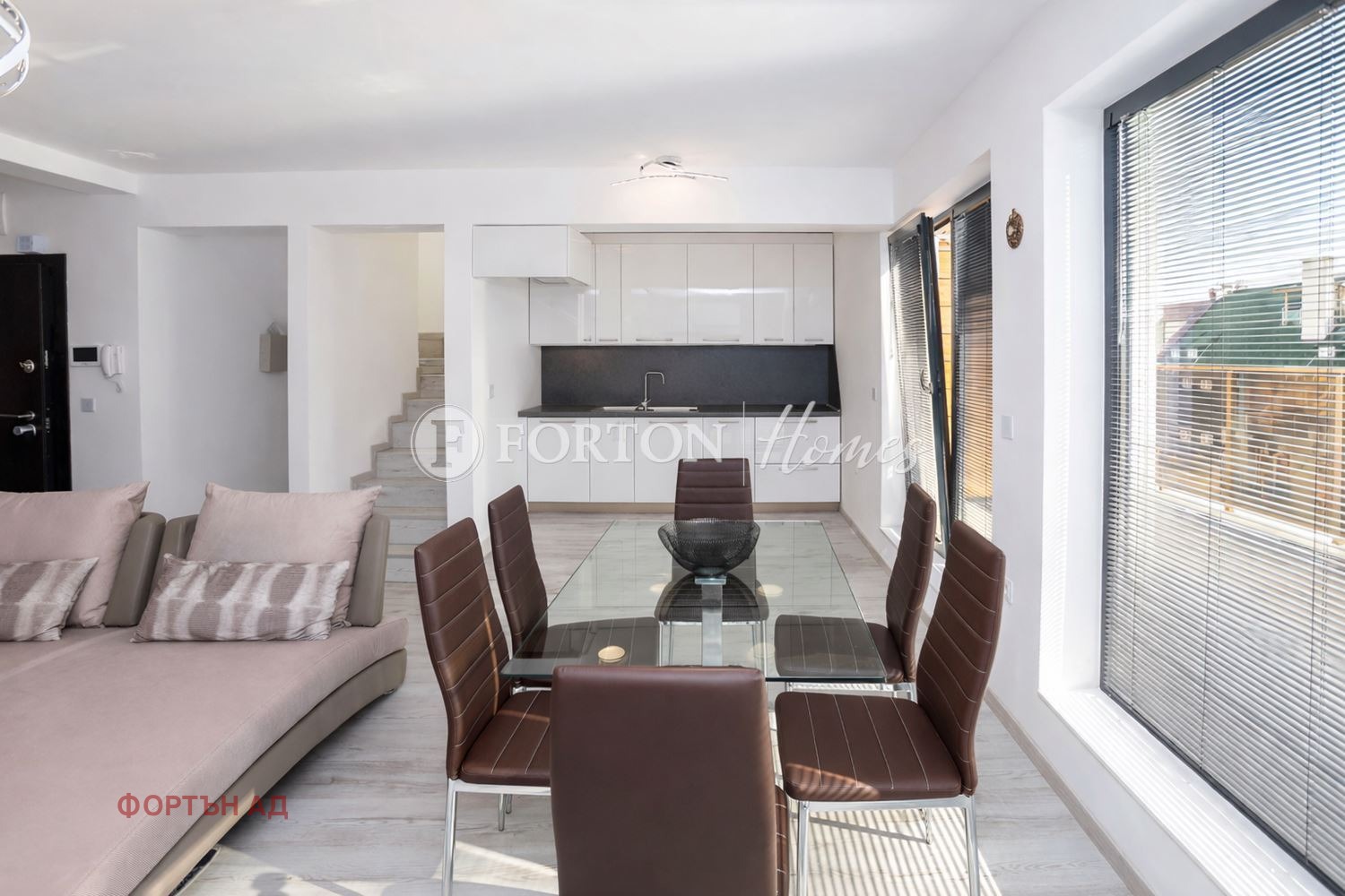 Продава МЕЗОНЕТ, гр. София, Център, снимка 2 - Апартаменти - 53973718