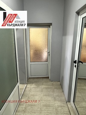 ����� ������� 4-�����,���� ��������, �����������>