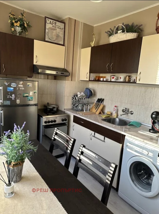 En venta  Estudio Sofia , Lyulin 8 , 48 metros cuadrados | 72642102 - imagen [2]