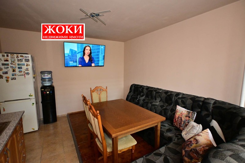 Zu verkaufen  1 Schlafzimmer Pernik , Iztok , 62 qm | 13656157 - Bild [2]