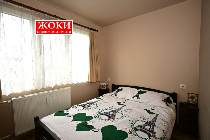 Zu verkaufen  1 Schlafzimmer Pernik , Iztok , 62 qm | 13656157 - Bild [8]
