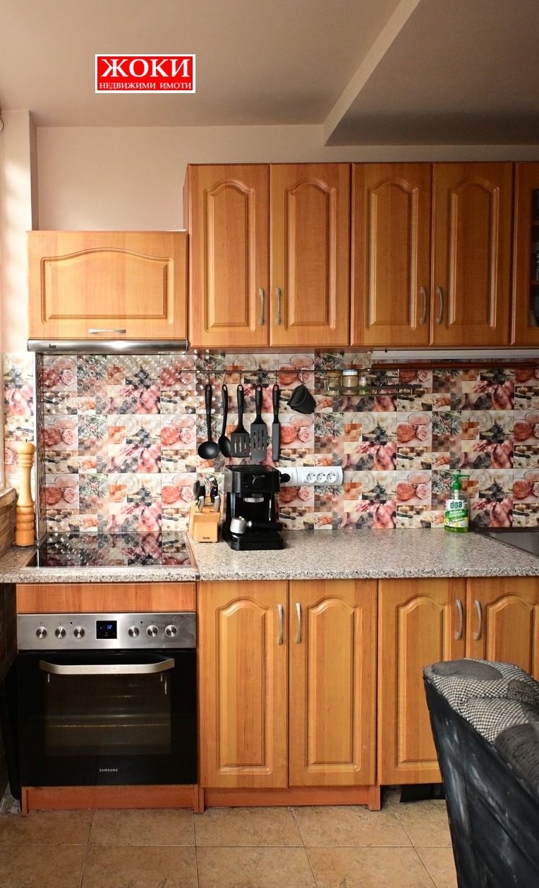Zu verkaufen  1 Schlafzimmer Pernik , Iztok , 62 qm | 13656157 - Bild [3]