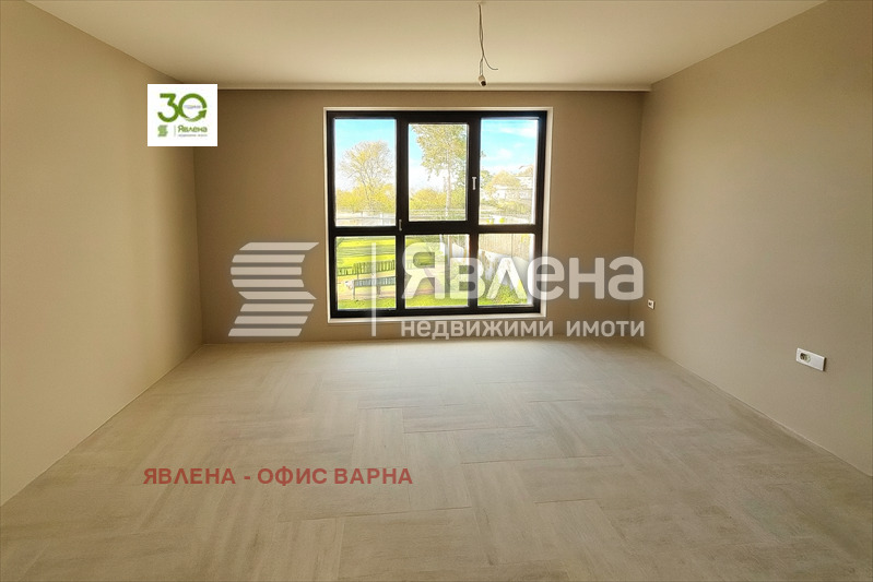 Продава 3-СТАЕН, гр. Варна, Бриз, снимка 3 - Апартаменти - 52879611