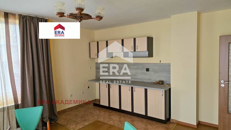 Продава 4-СТАЕН, гр. София, Карпузица, снимка 2 - Aпартаменти - 49367592