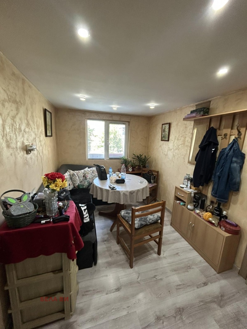 Продава  Етаж от къща град Перник , Могиличе , 91 кв.м | 60122094 - изображение [5]