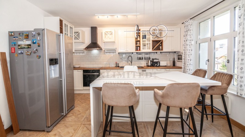 Na prodej  Dům Sofia , Malinova dolina , 256 m2 | 54891861 - obraz [10]