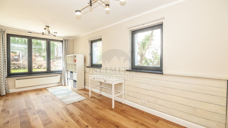 Na prodej  Dům Sofia , Malinova dolina , 256 m2 | 54891861 - obraz [17]