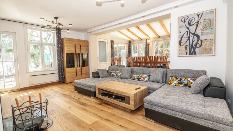Na prodej  Dům Sofia , Malinova dolina , 256 m2 | 54891861 - obraz [2]