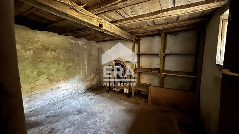 Продава КЪЩА, с. Правда, област Велико Търново, снимка 15 - Къщи - 55989952