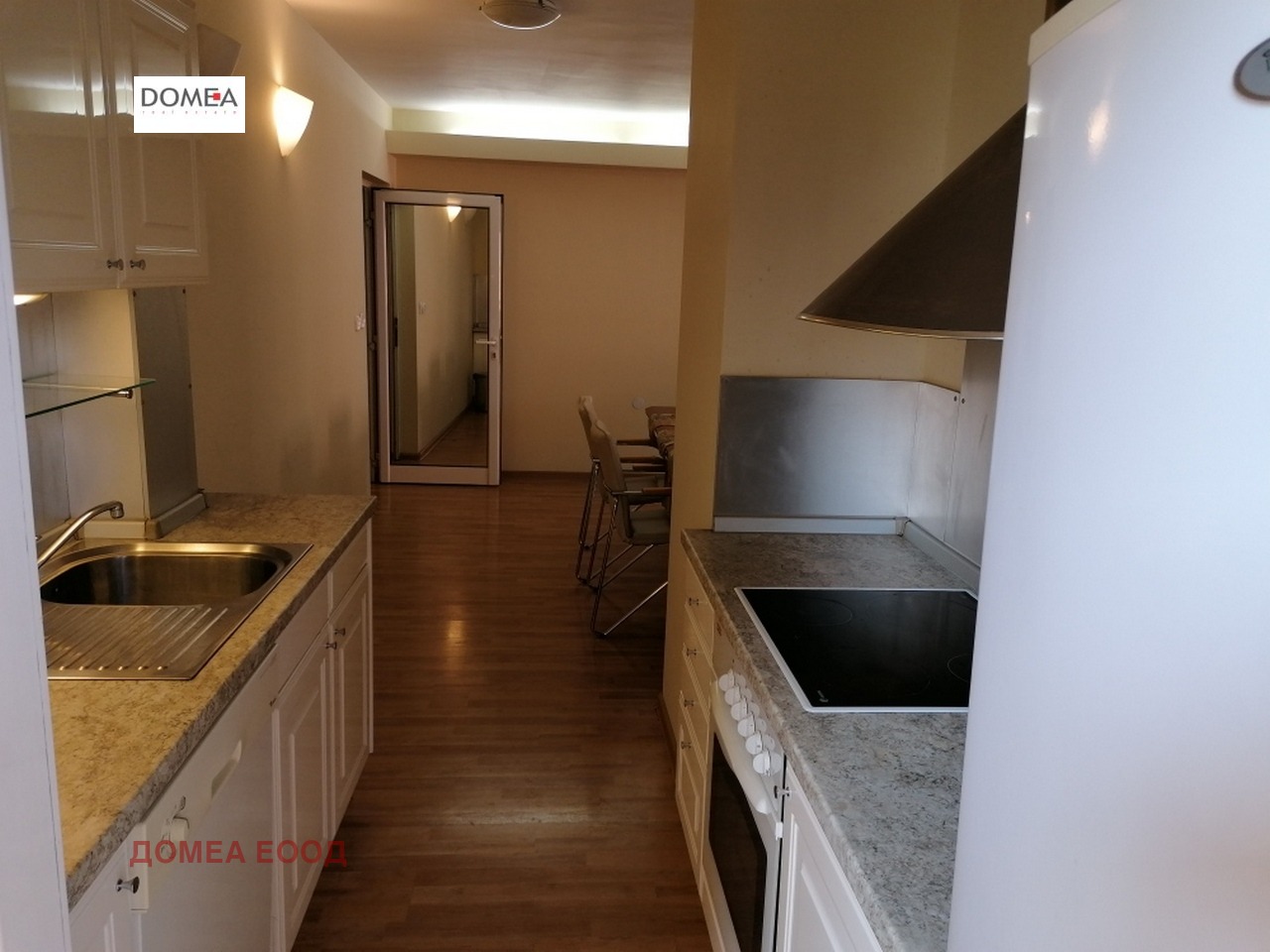 Продава 3-СТАЕН, гр. София, Център, снимка 6 - Апартаменти - 54123045