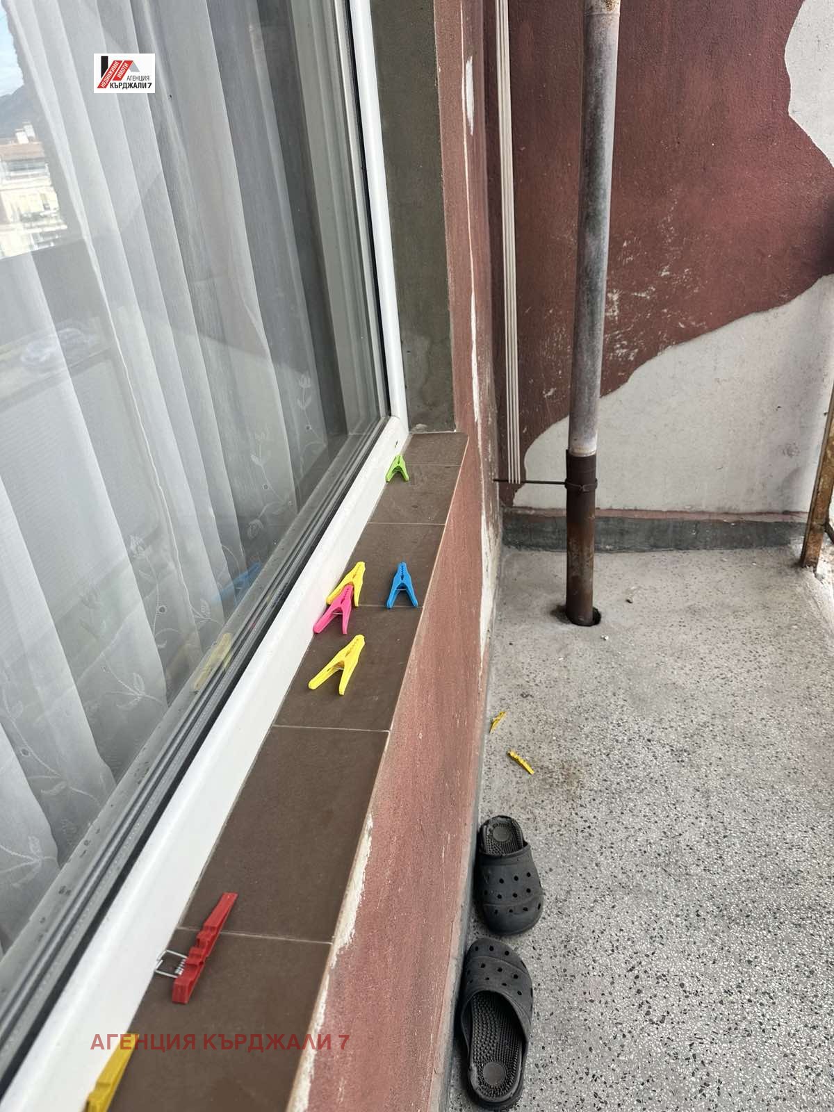 Продава 4-СТАЕН, гр. Кърджали, Възрожденци, снимка 14 - Апартаменти - 53628587