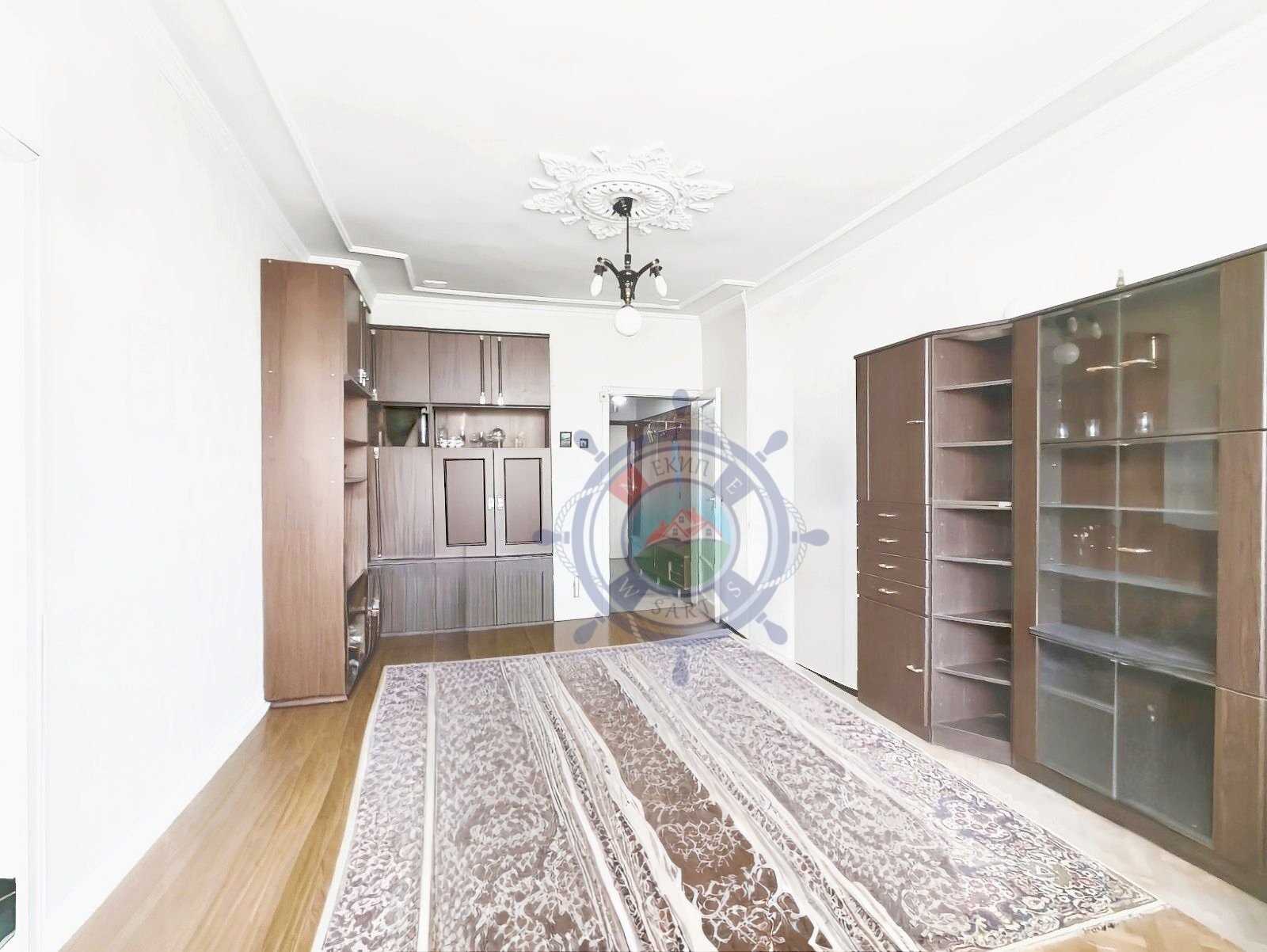 Продава 4-СТАЕН, гр. Варна, Колхозен пазар, снимка 2 - Апартаменти - 56222171