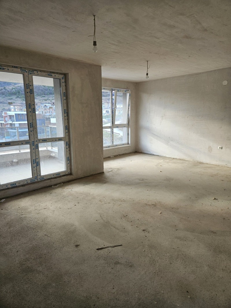 Продава МНОГОСТАЕН в област Пловдив, гр. Асеновград - 113 кв.м / 145 000 € » 283 595.35 лв., РИМЕКС ИМОТИ